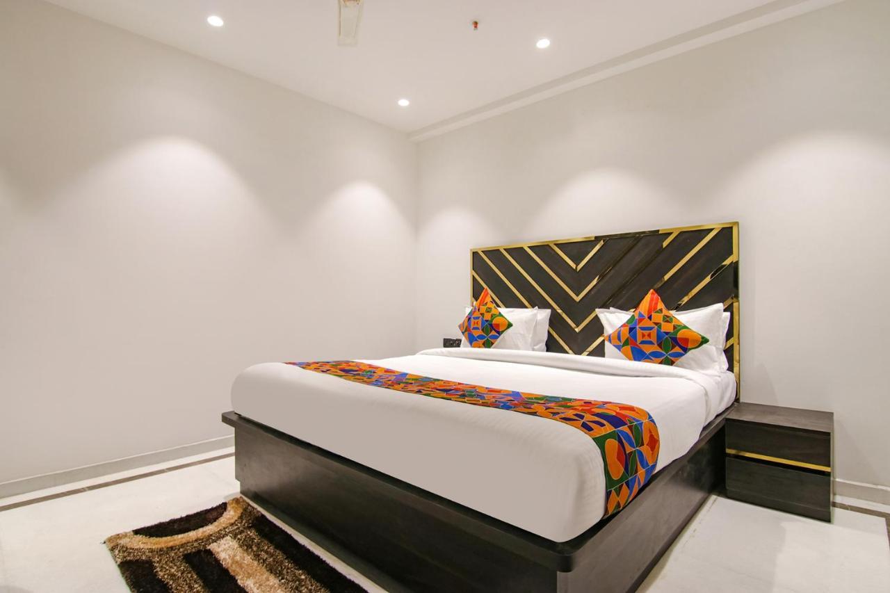 Fabhotel Greysky Yeni Delhi Dış mekan fotoğraf