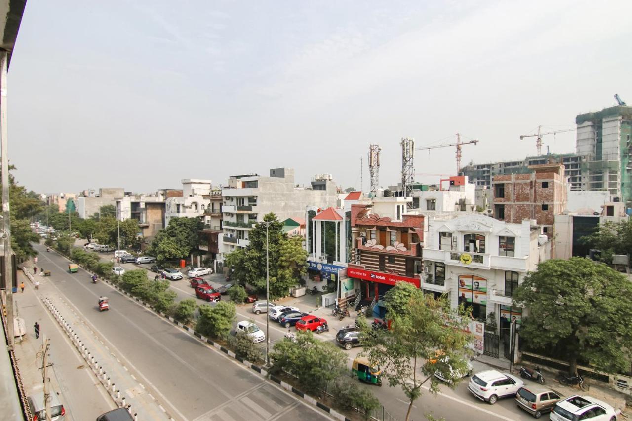 Fabhotel Greysky Yeni Delhi Dış mekan fotoğraf