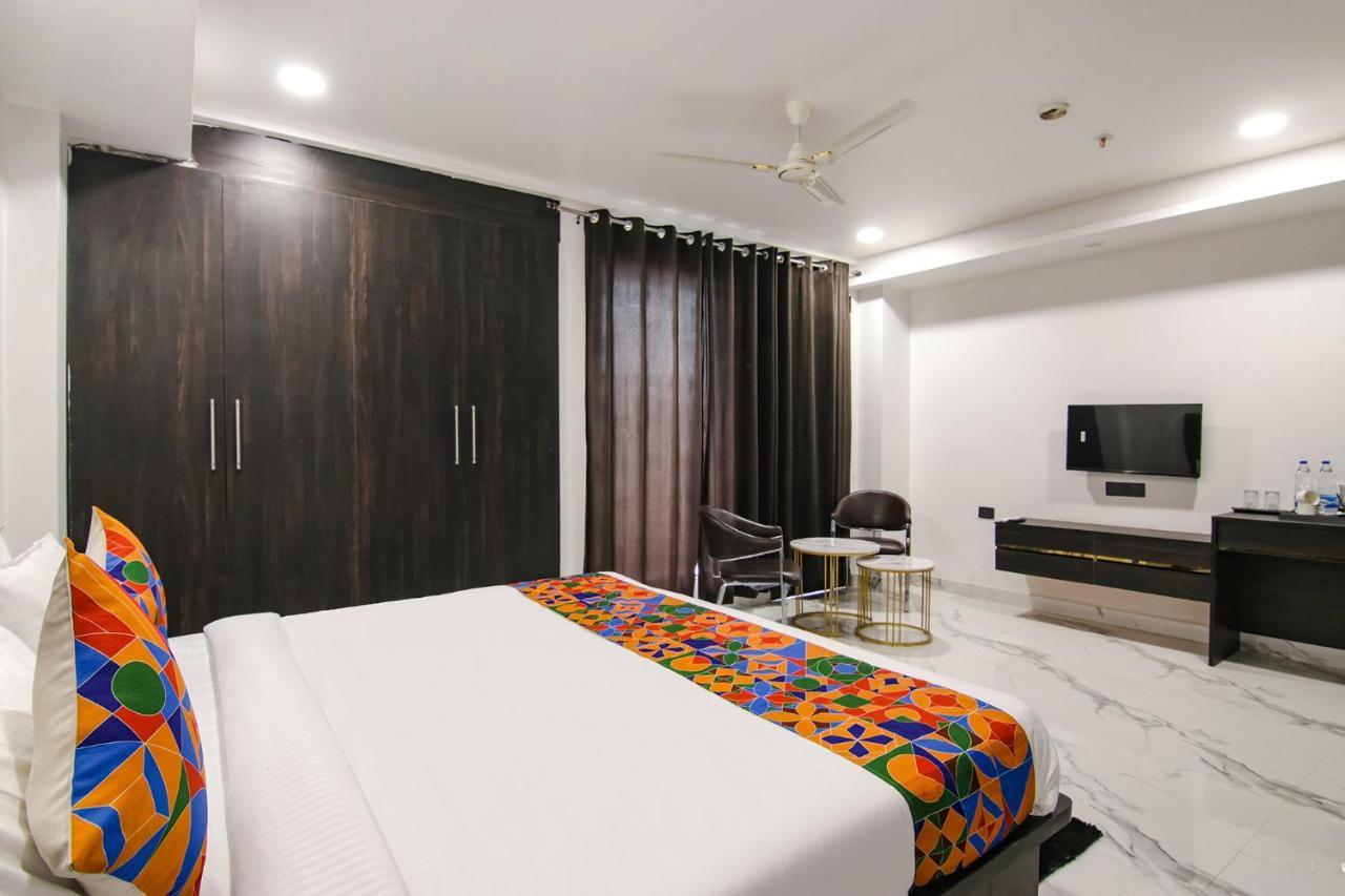 Fabhotel Greysky Yeni Delhi Dış mekan fotoğraf